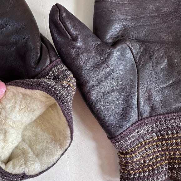 Vintage Leather Wool Lined Mittens - Picture 6 of 6